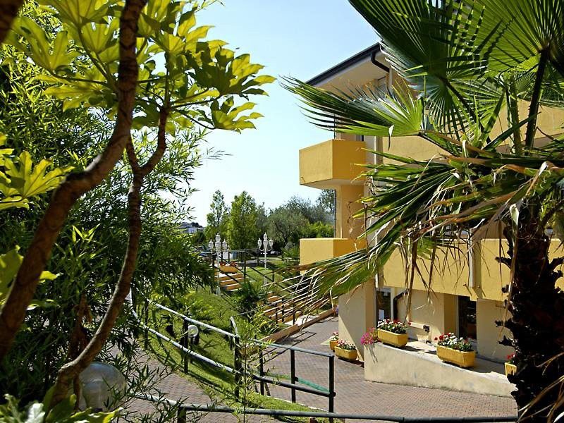 Hotel Centro Turistico Gardesano Bussolengo Eksteriør billede