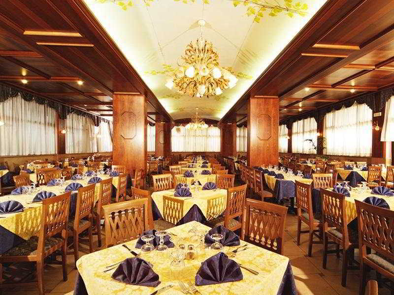 Hotel Centro Turistico Gardesano Bussolengo Restaurant billede